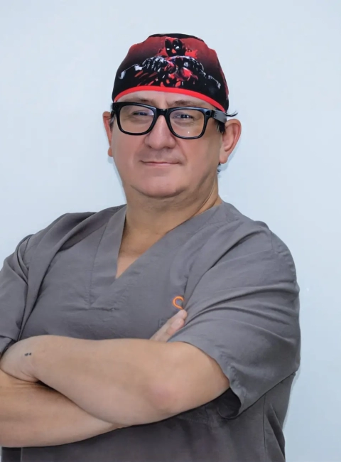 DR. HANS CARMONA VILLADA Neurocirujano 2